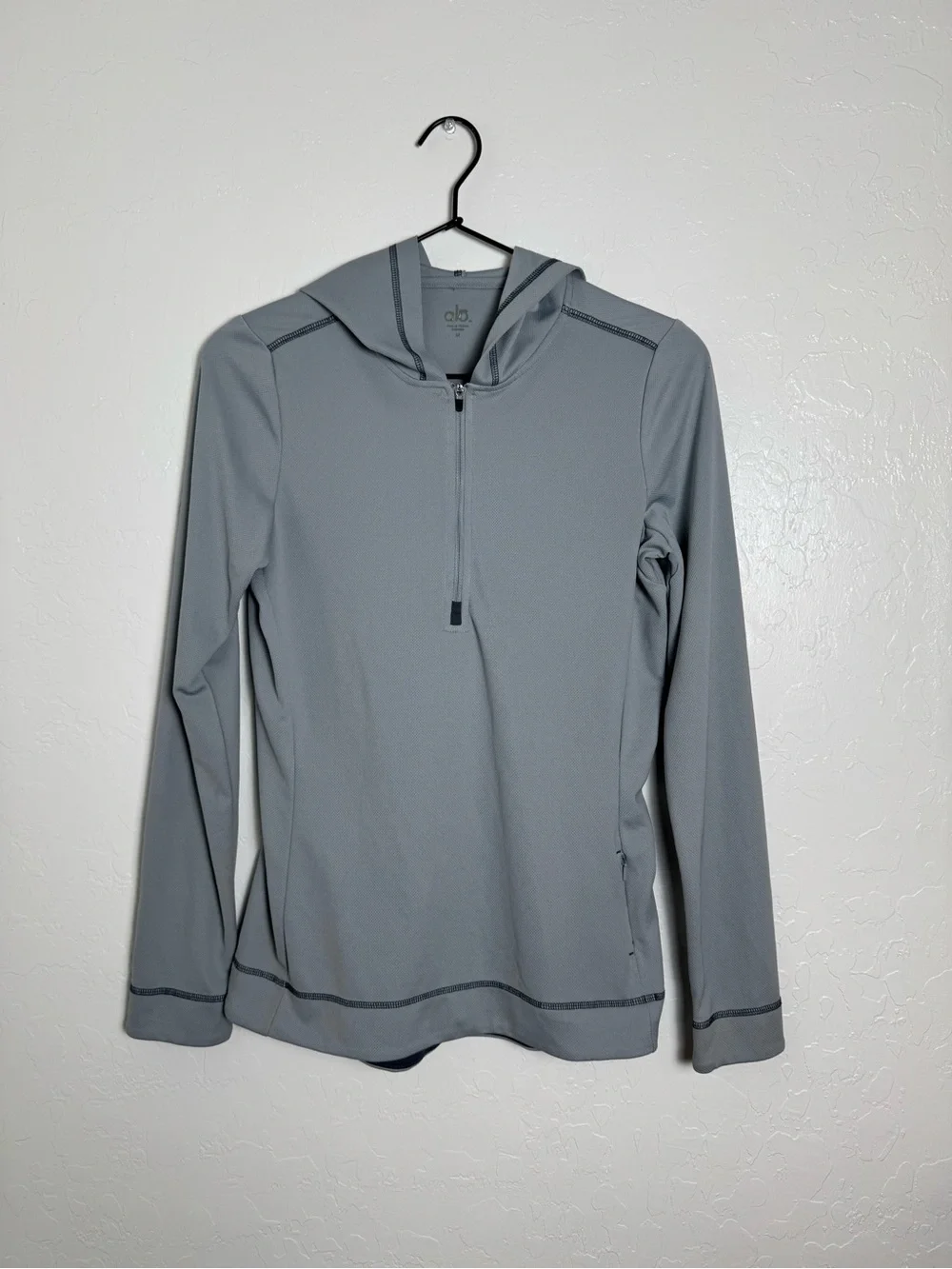 Alo Gray Cool Fit Quarter Zip Hooded Performance Pullover